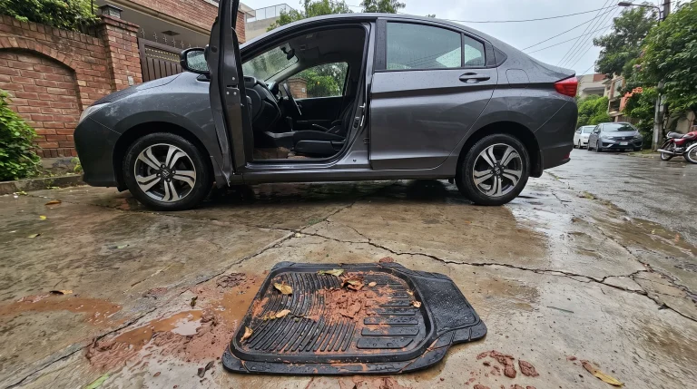 How to Clean Car Floor Mats After Heavy Rain
